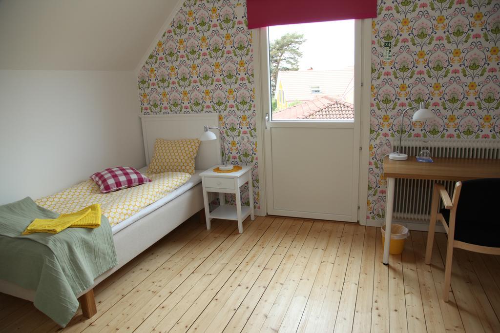 Aelvnaera Bed & Breakfast Карлстад Стая снимка