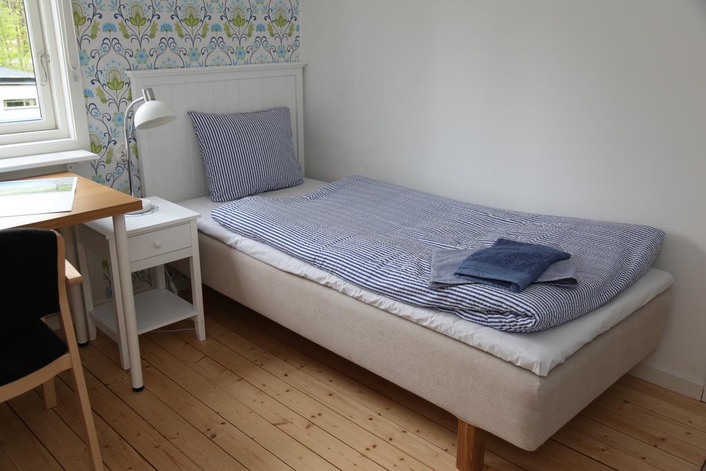 Aelvnaera Bed & Breakfast Карлстад Стая снимка
