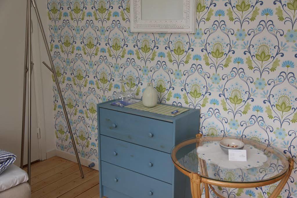 Aelvnaera Bed & Breakfast Карлстад Екстериор снимка